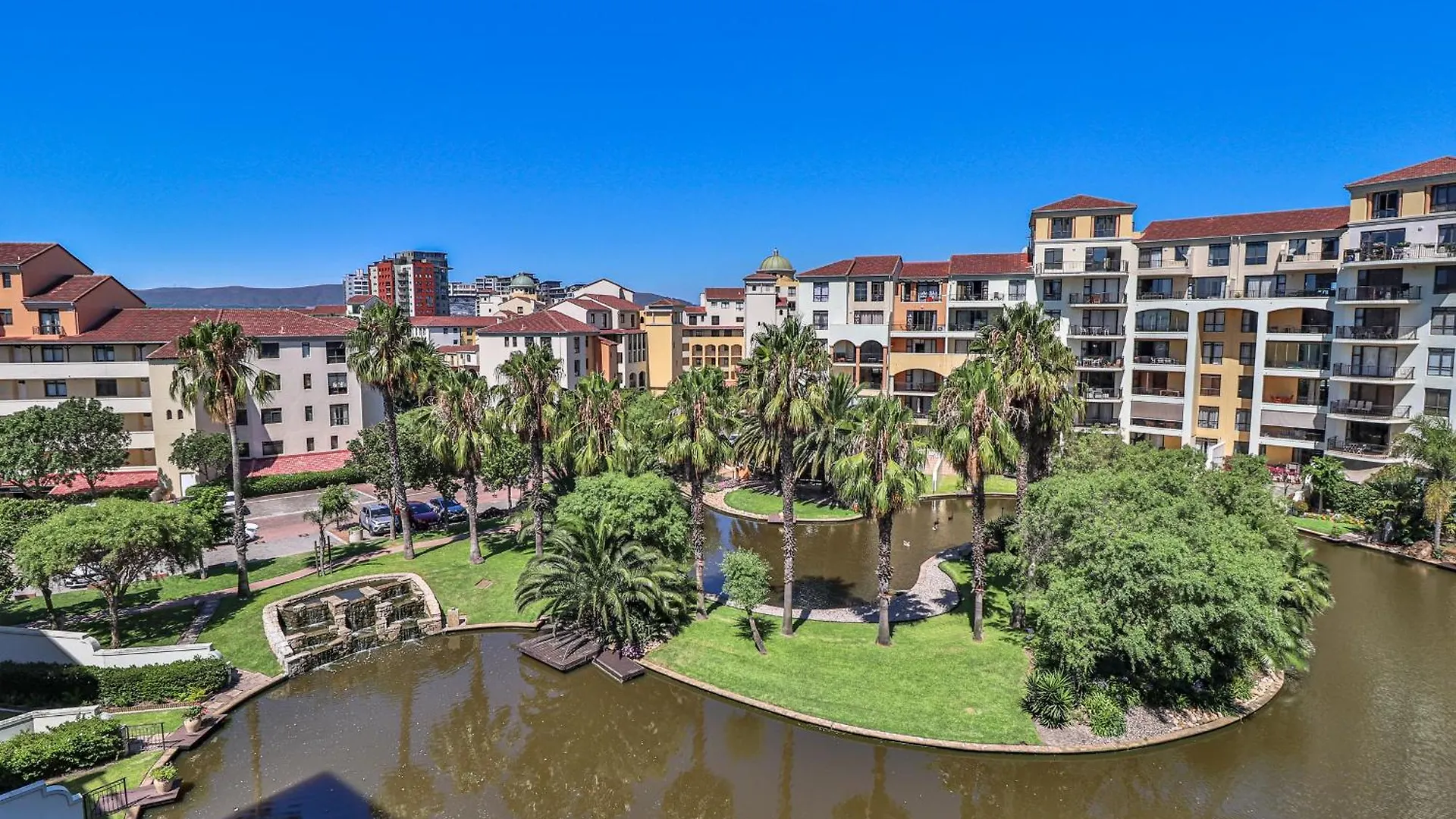 405 Portofino Eyrie Holiday Apartments Cape Town